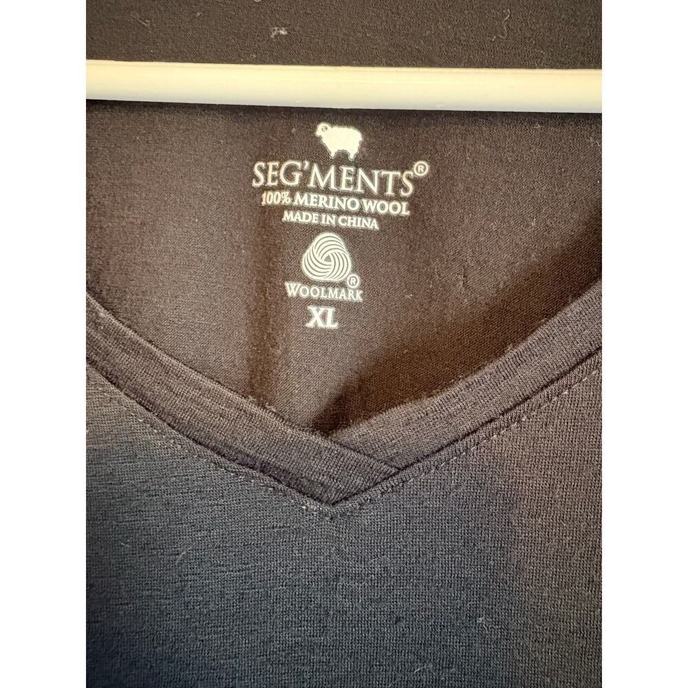 Segments Black 100% Merino Wool Top Long Sleeve V-Neck Base Layer XL Hiking - Picture 4 of 6